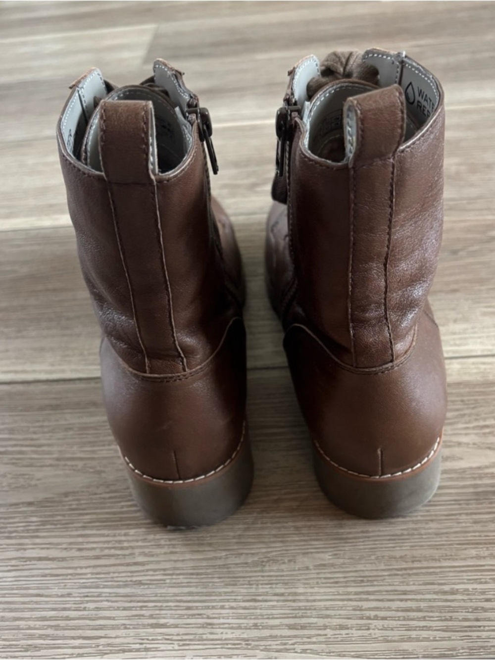 Vionic Lani Brown Leather Lace-up Boots size 10 - Picture 6 of 9